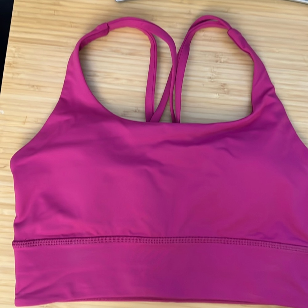 Lululemon energy longline bra medium support B-D, NWT, size 6, color Raspberry